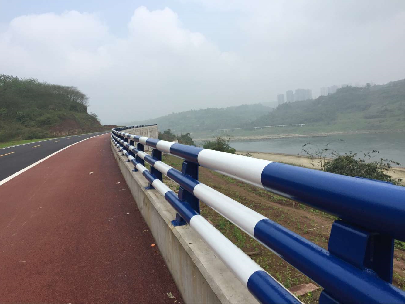 防撞護(hù)欄，防撞欄桿